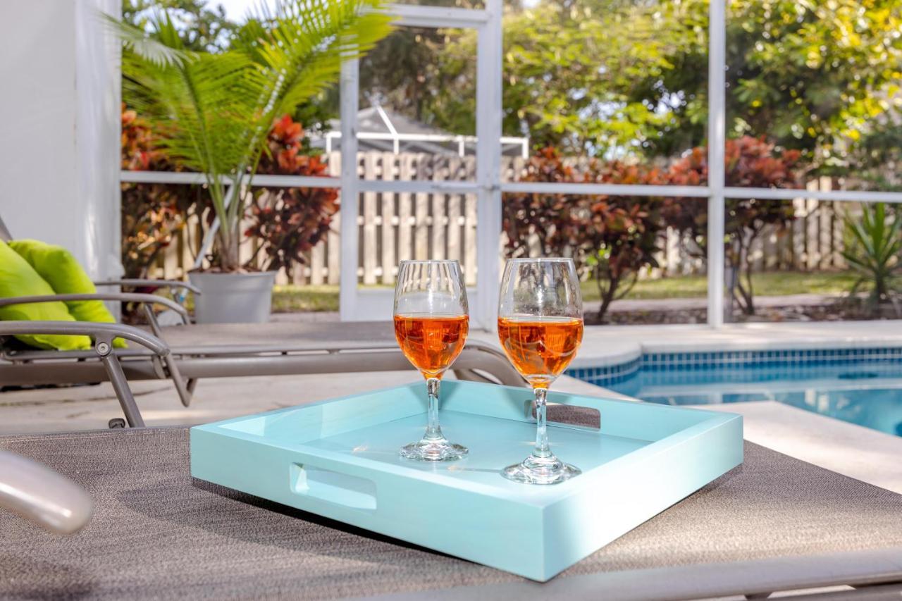 Palm Harbor Paradise - Lovely Home With Pool & Hot Tub Eksteriør billede