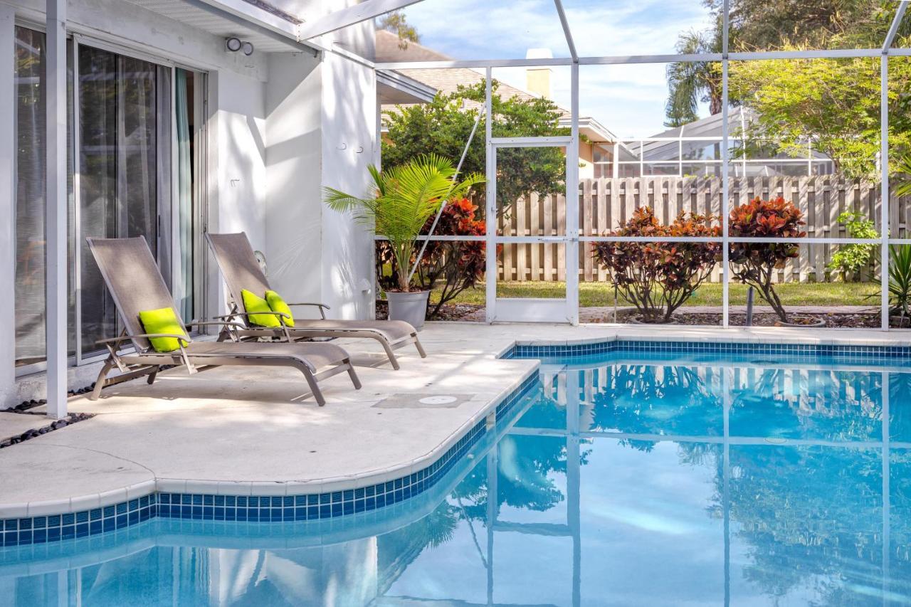 Palm Harbor Paradise - Lovely Home With Pool & Hot Tub Eksteriør billede